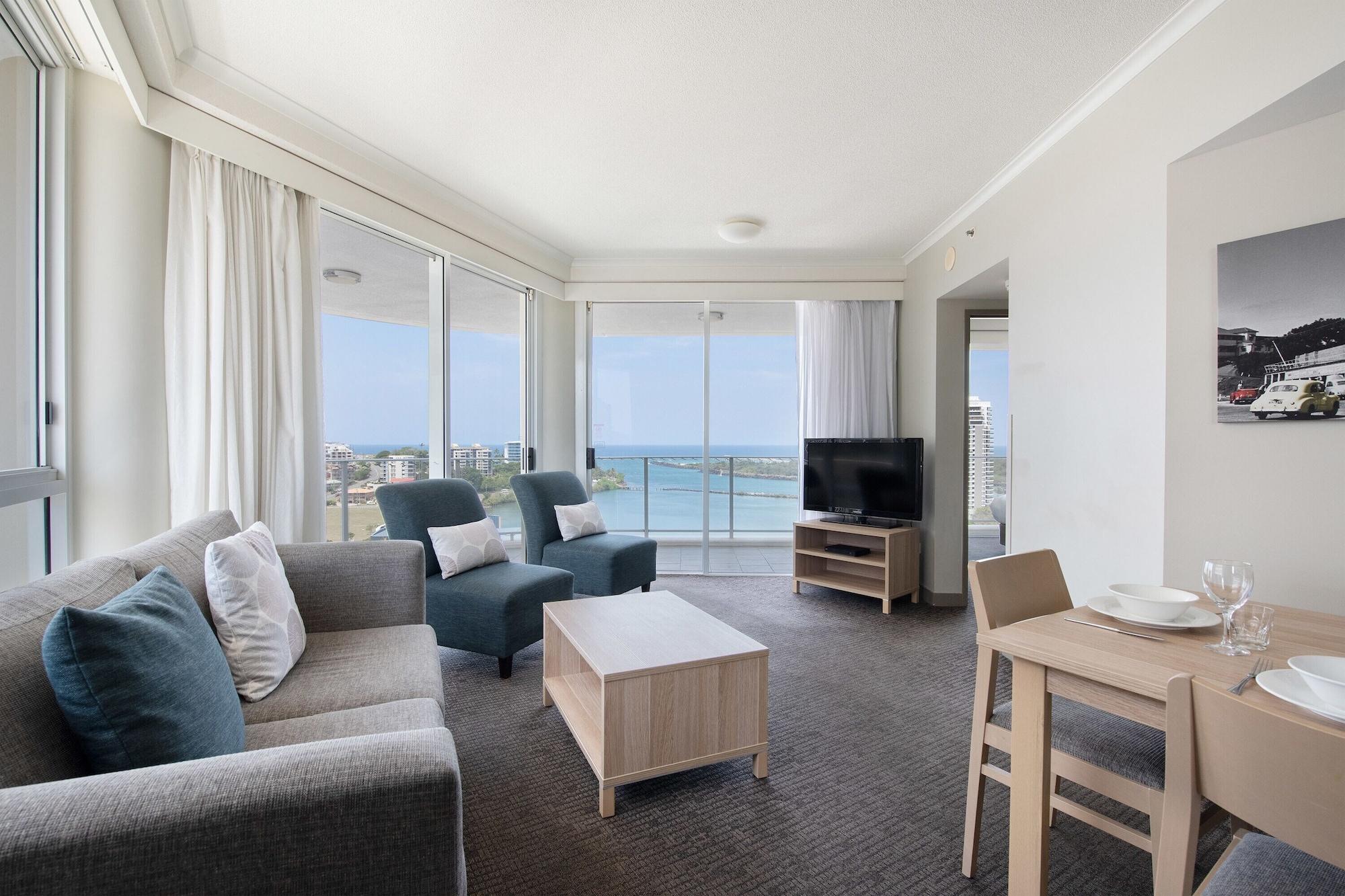 Mantra Twin Towns 4*