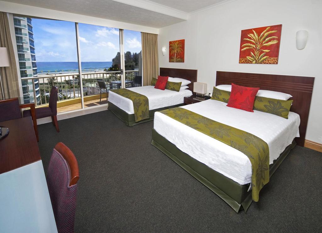 Mantra Twin Towns Resort 4*