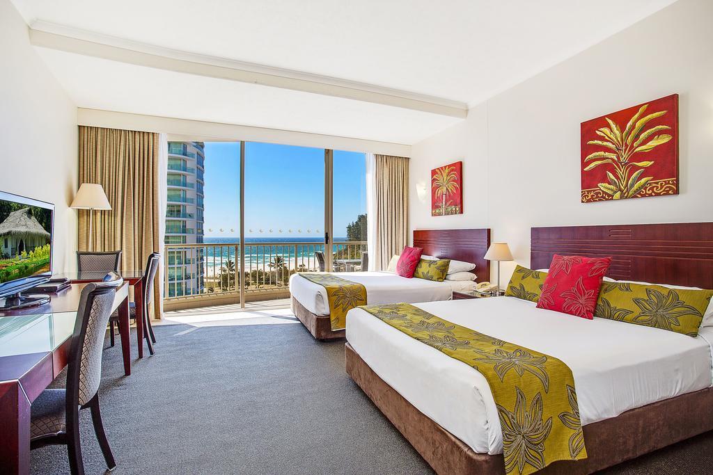 Mantra Twin Towns Resort 4*