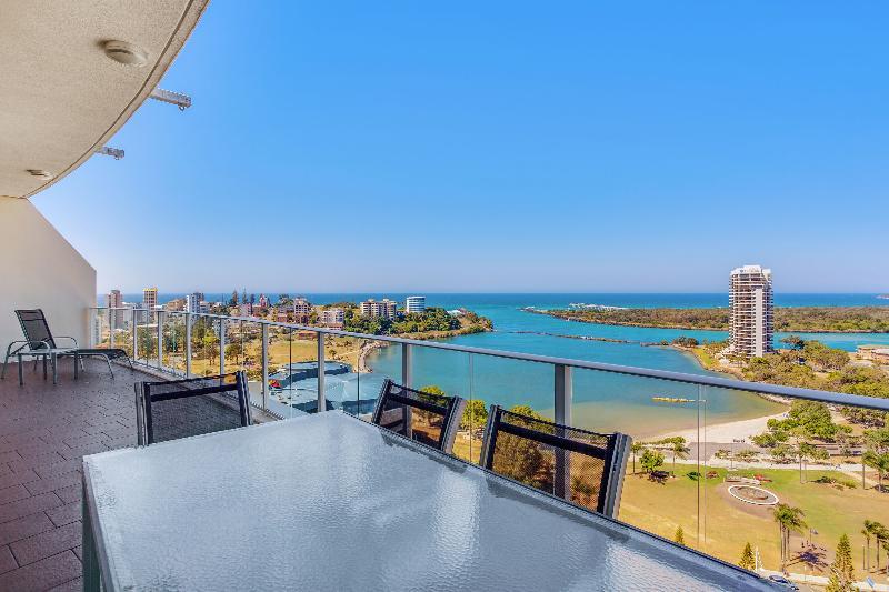 Mantra Twin Towns 4* Tweed Heads